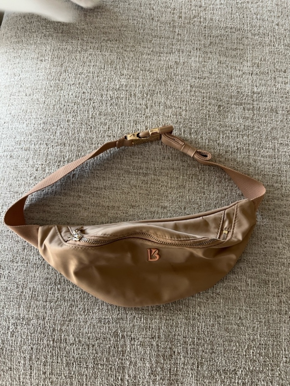 Buff bunny fanny pack